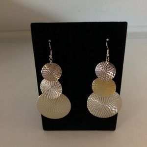 “New” Silver Tone Circle Dangling Earrings